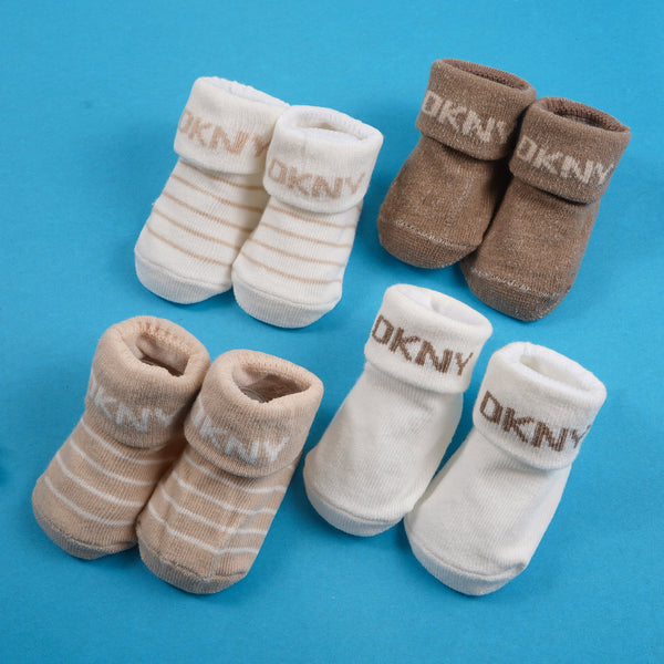 SUNSHINE BABY 4 PCS SOCK SET BROWN (0-6M) DKNY