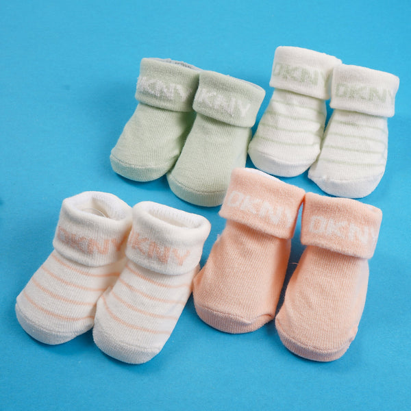 SUNSHINE BABY 4 PCS SOCK SET GREEN & PEACH (0-6M) DKNY