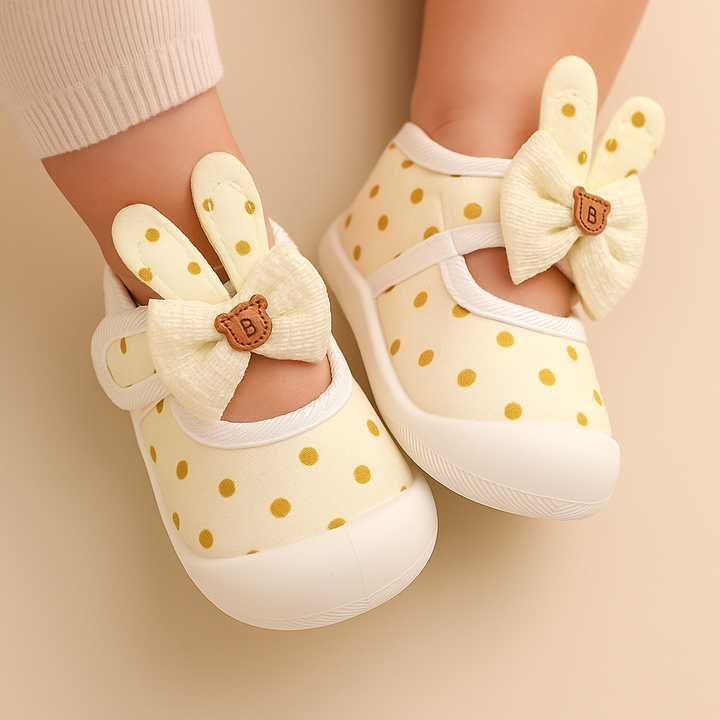 SUNSHINE BABY GIRLS BOOTIE BOW & DOTS BROWN NO 18/140
