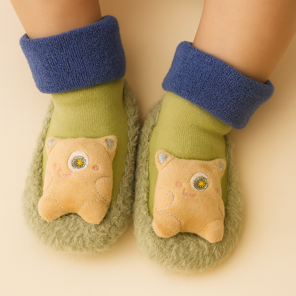 SUNSHINE BABY STUART THE MINION BOOTIES GREEN