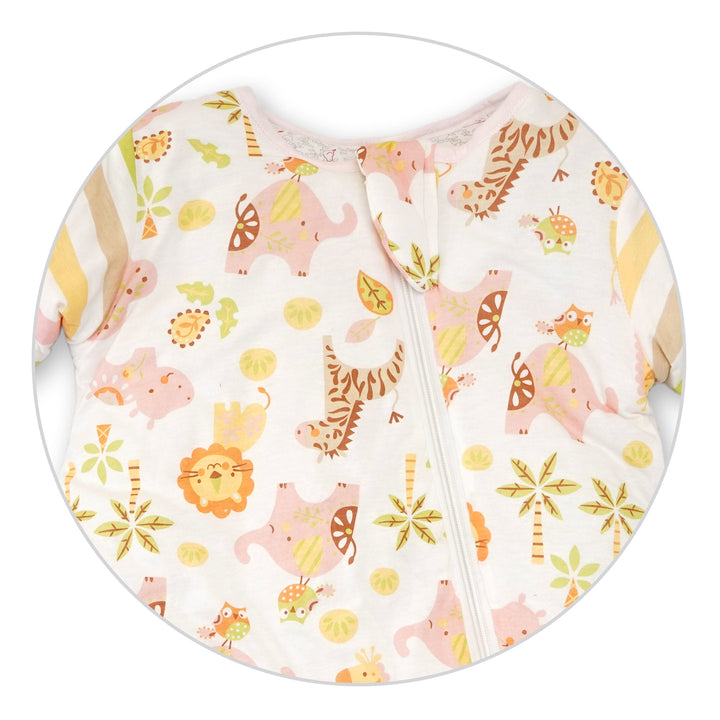 SUNSHINE BABY SWADDLE ANIMALS AND TREES PINK