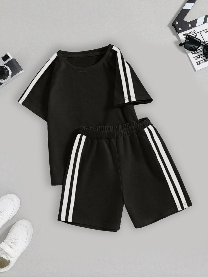 MINICHARM TRACK SUIT STYLE SHORT & SHIRT BLACK  7-8 Y